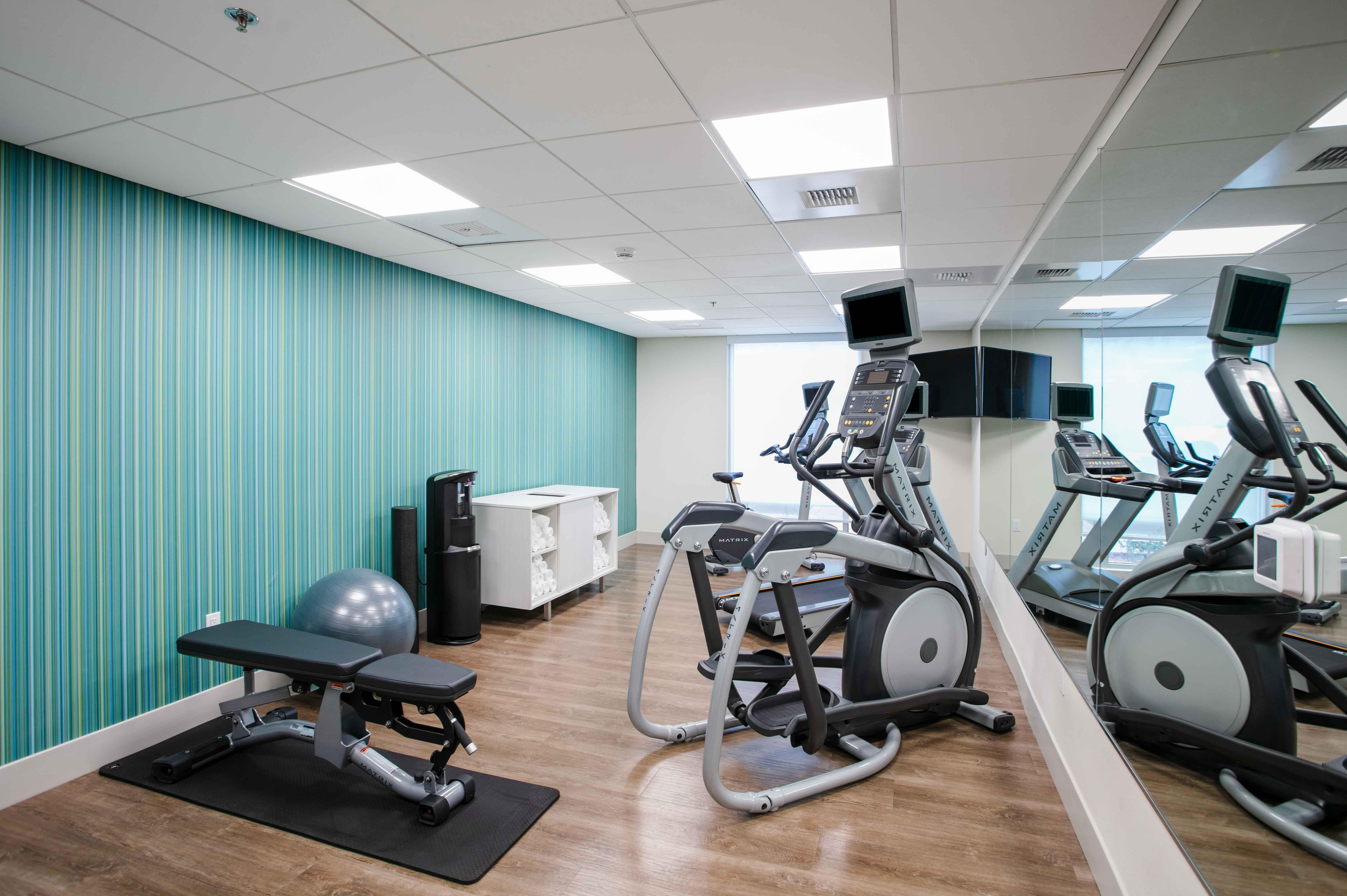 Holiday Inn Express & Suites Oakhurst-Yosemite Park Area By Ihg Luaran gambar